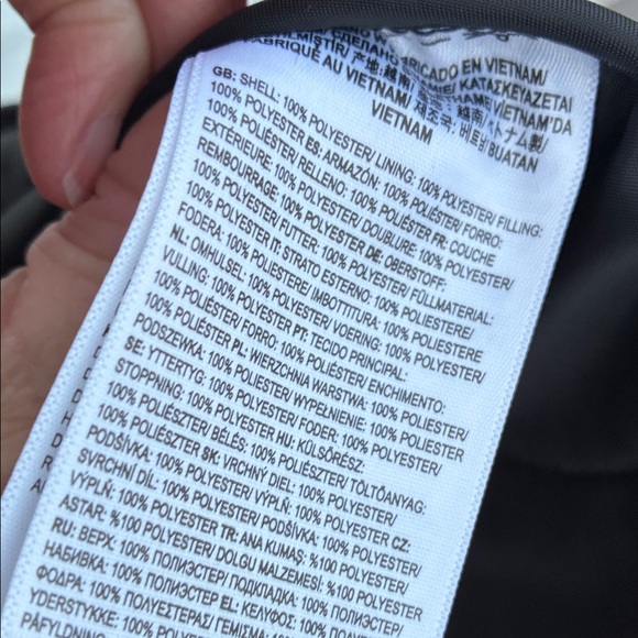 Vans Women's Black Puffer Jacket new without tag - Picture 8 of 8